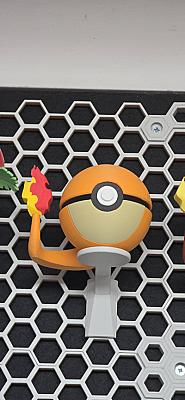 #0004 - Charmander Ball