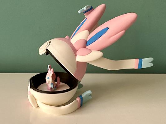Sylveon Ball - Pokemon - Pokeball Functional