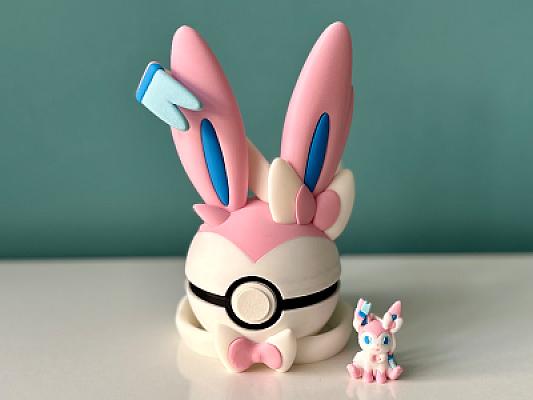 Sylveon Ball - Pokemon - Pokeball Functional