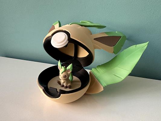 Leafeon Ball - Pokemon - Pokeball Functional
