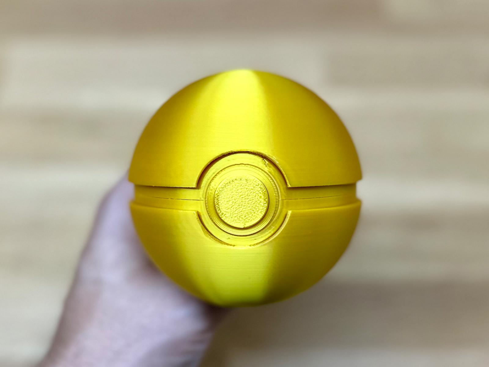 Gold Ball - Pokemon - Pokeball Functional