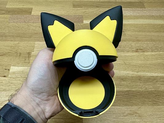 Pichu Ball - Pokemon - Pokeball Functional