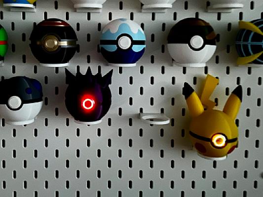 Pokeball Holder V2 Ikea