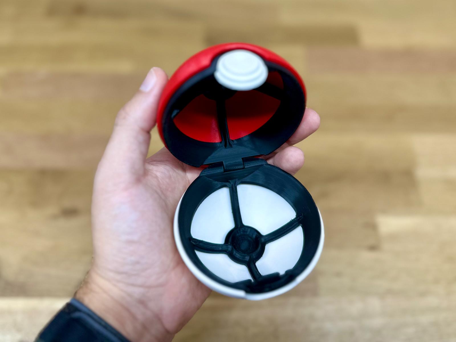 Pokeball Detailed Inner Shell