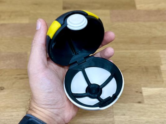 Pokeball Detailed Inner Shell