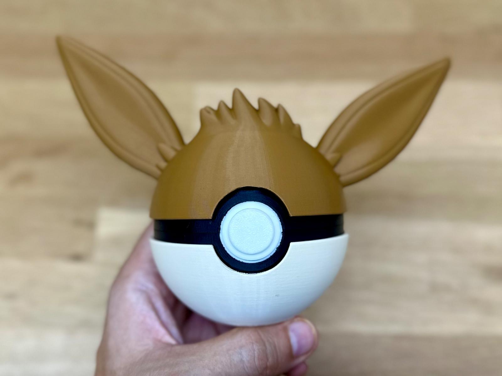 Eevee Ball - Pokemon - Pokeball Functional