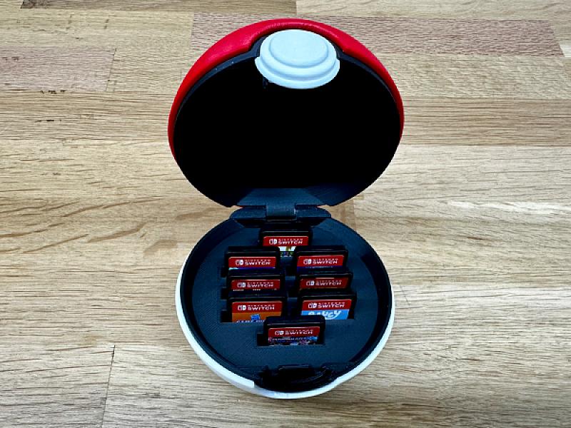 Pokeball Nintendo Switch Cartridge Holder