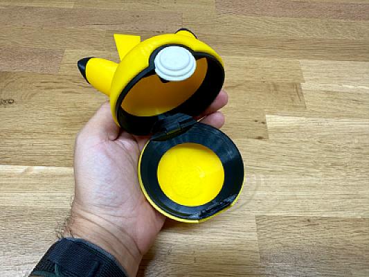 Pikachu Ball - Pokeball Functional