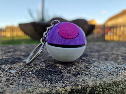 Pokeball Keychain Fidget - Master Ball