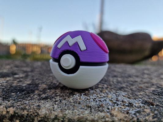 Pokeball Keychain Fidget - Master Ball