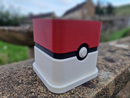 Pokeball Planter