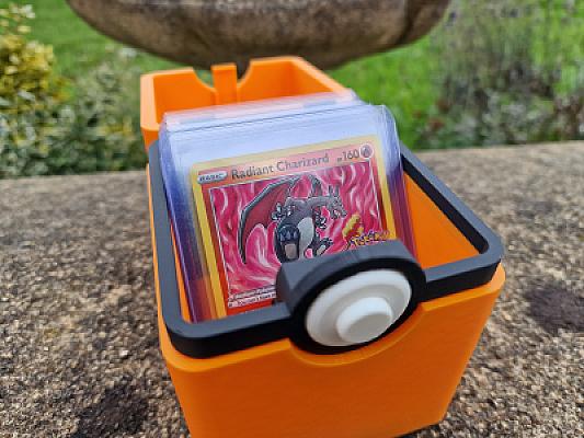 Pokemon Deck Box - Charizard
