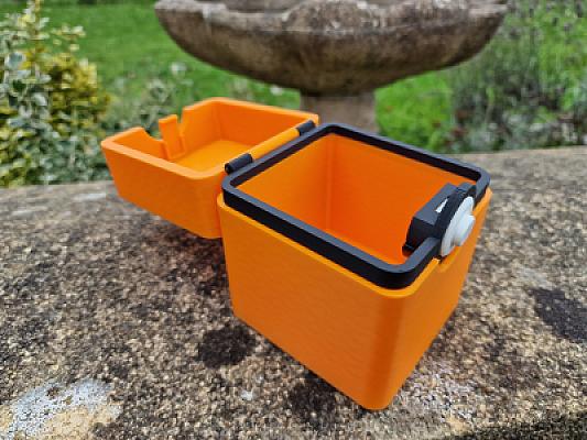 Pokemon Deck Box - Charizard