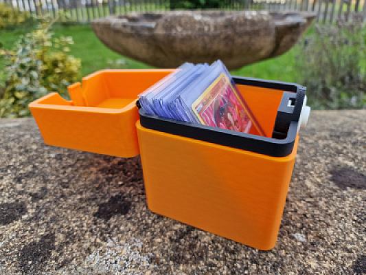 Pokemon Deck Box - Charizard