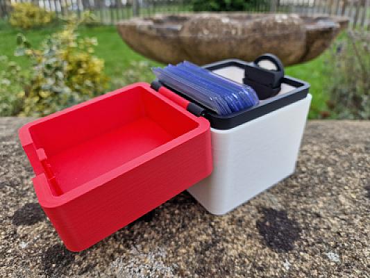 Pokemon Deck Box - Voltorb