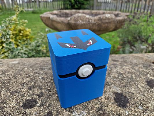 Pokemon Deck Box - Lucario - V2