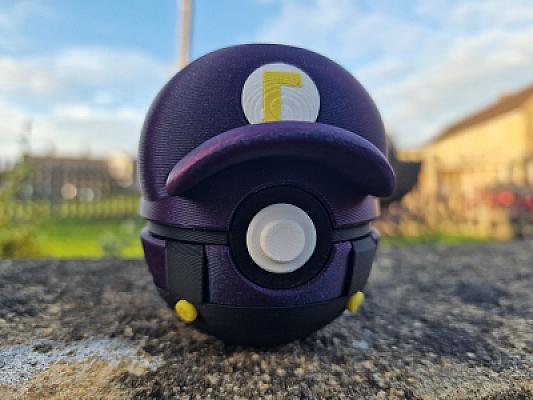 Waluigi Pokeball