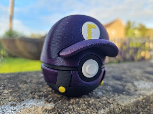 Waluigi Pokeball