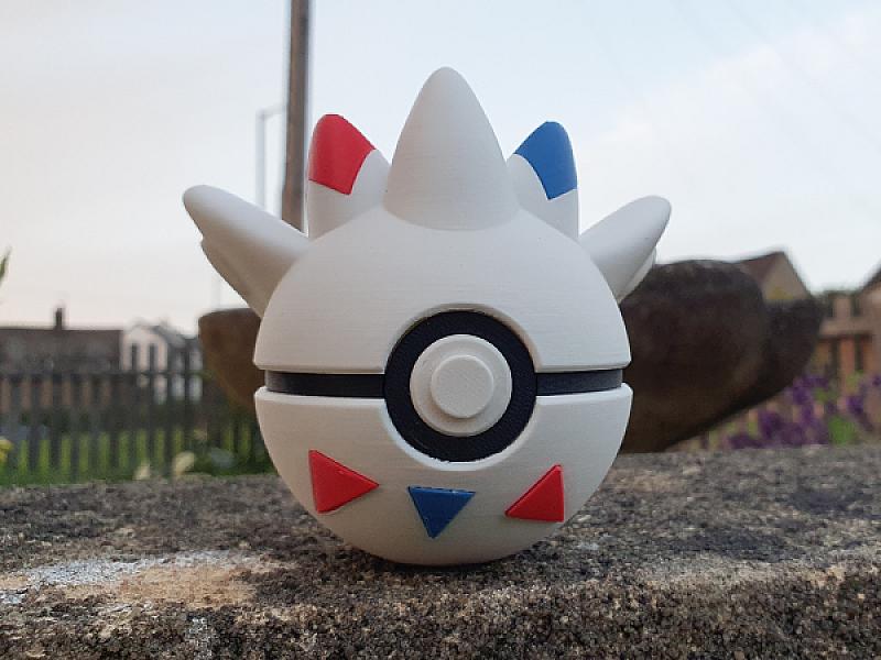 Togekiss Pokeball