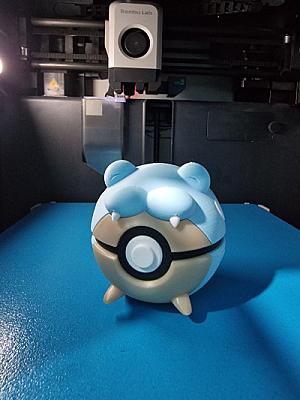 Shiny Spheal Pokeball