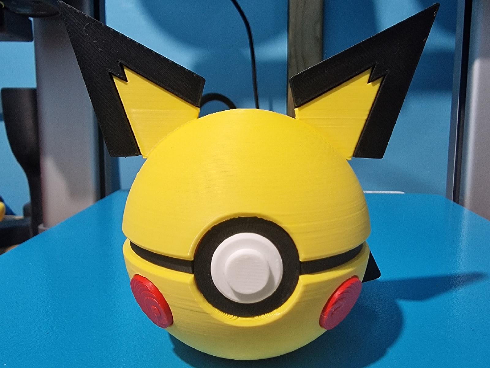 Pichu Pokeball
