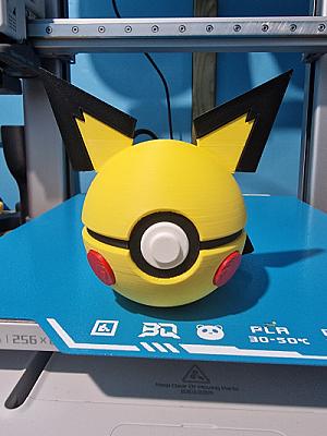 Pichu Pokeball
