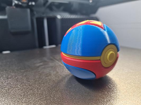 Superman Pokeball