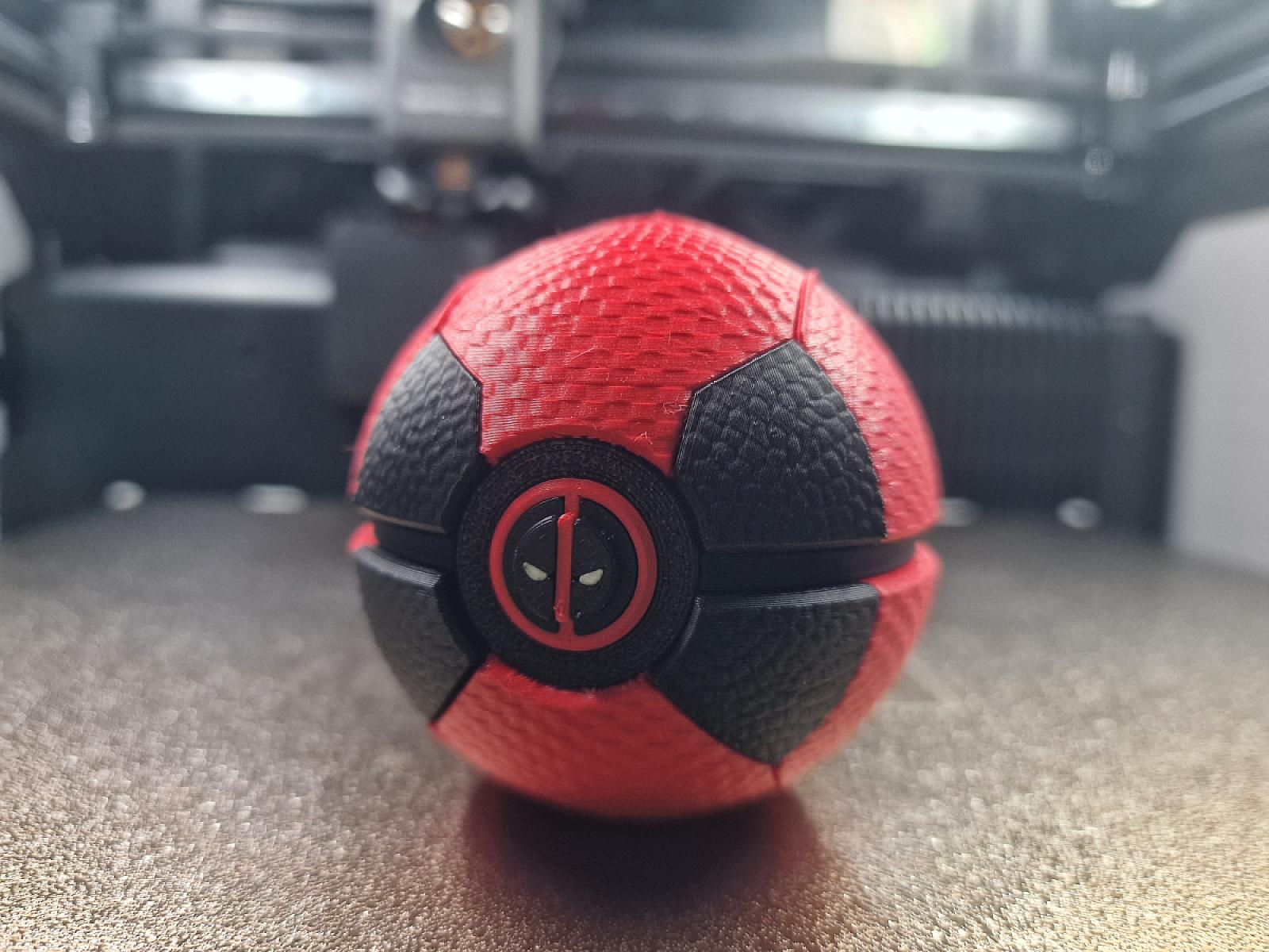 Deadpool Pokeball V2
